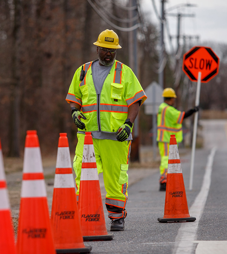 flagger-force-field-team-working-onsite